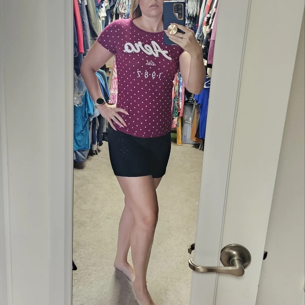 Aeropostale T-shirt Burgundy Aero 1987 - Women's Small - Picture 2 of 5